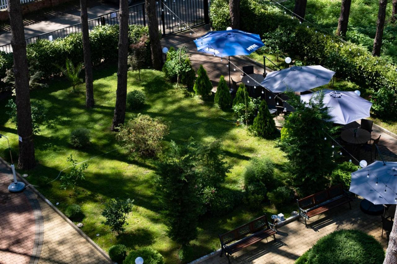 Buxus Hotel Shekvetili Eksteriør billede